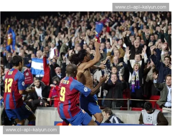 伯纳乌的蓝白狂想曲：皇马与沙尔克的豪门博弈与草根逆袭